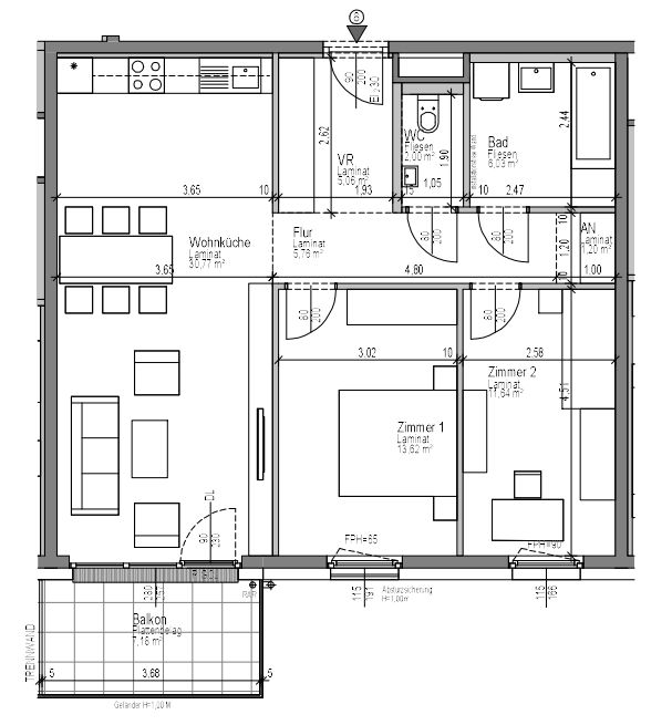 Grundriss einer Wohnung mit zwei Schlafzimmern, Wohnküche, Bad, Flur und Balkon.